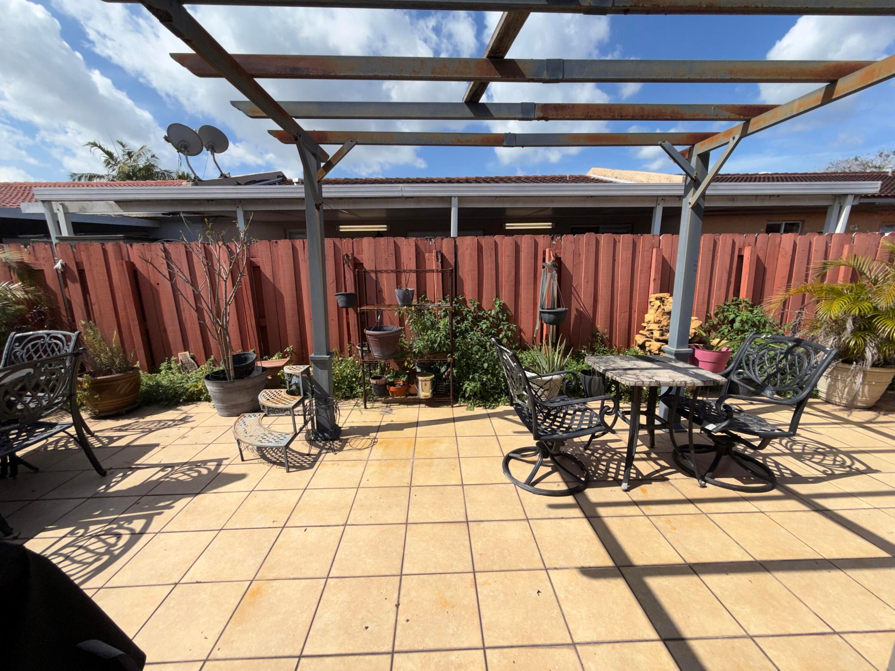 SAN MATEO 1ST ADDN - Residential