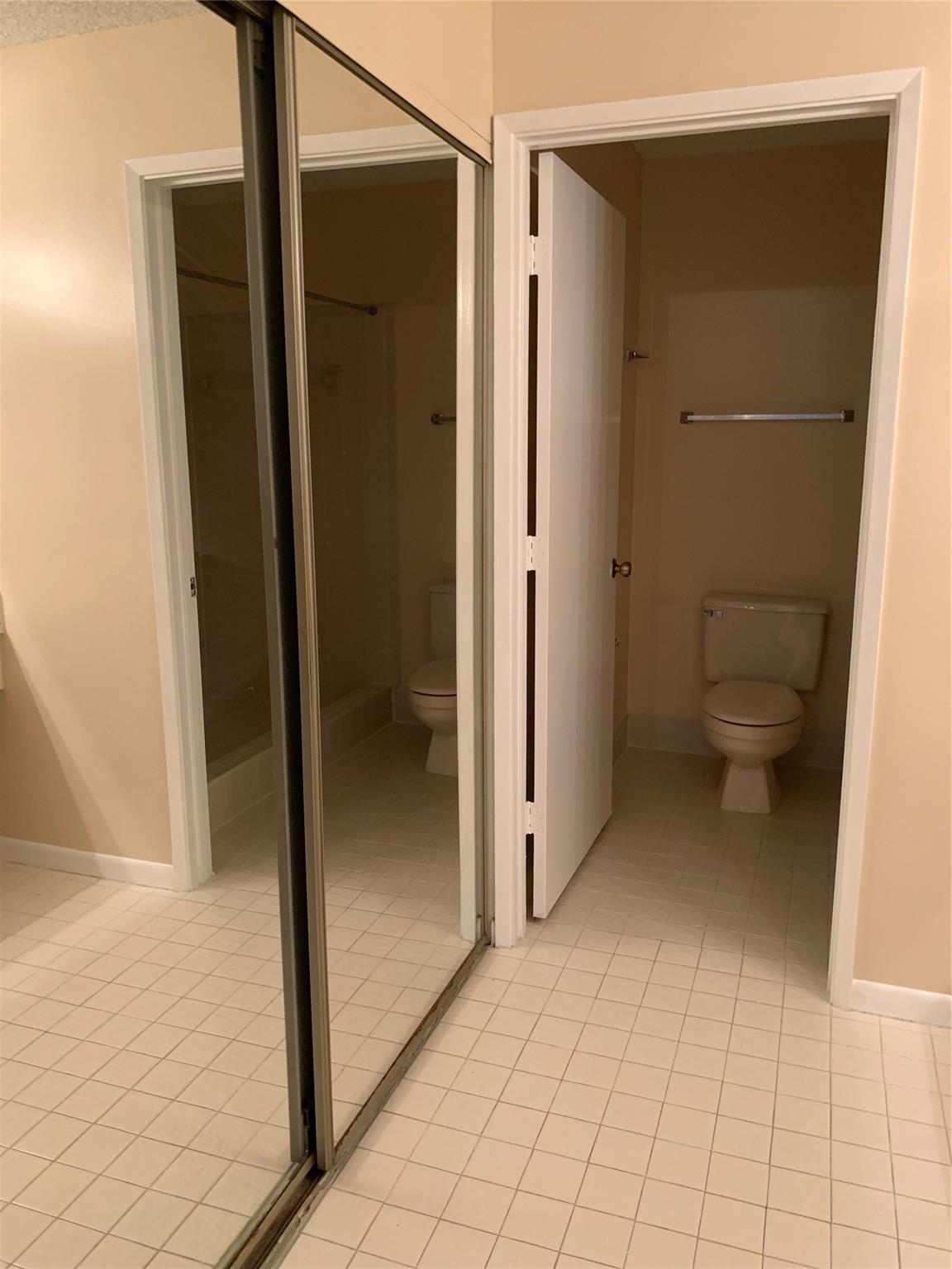 Very nice and cozy unit at beautiful community. 3 bedrooms + 2 full bathrooms. Relaxing garden view, plenty parking. 1 Parking garage and 3 carpool parking + 1 visitor parking next door. Cull de Sac, low traffic around the house, Great schools assigned, Water is included in the association. Pets are ok, under 20 pounds