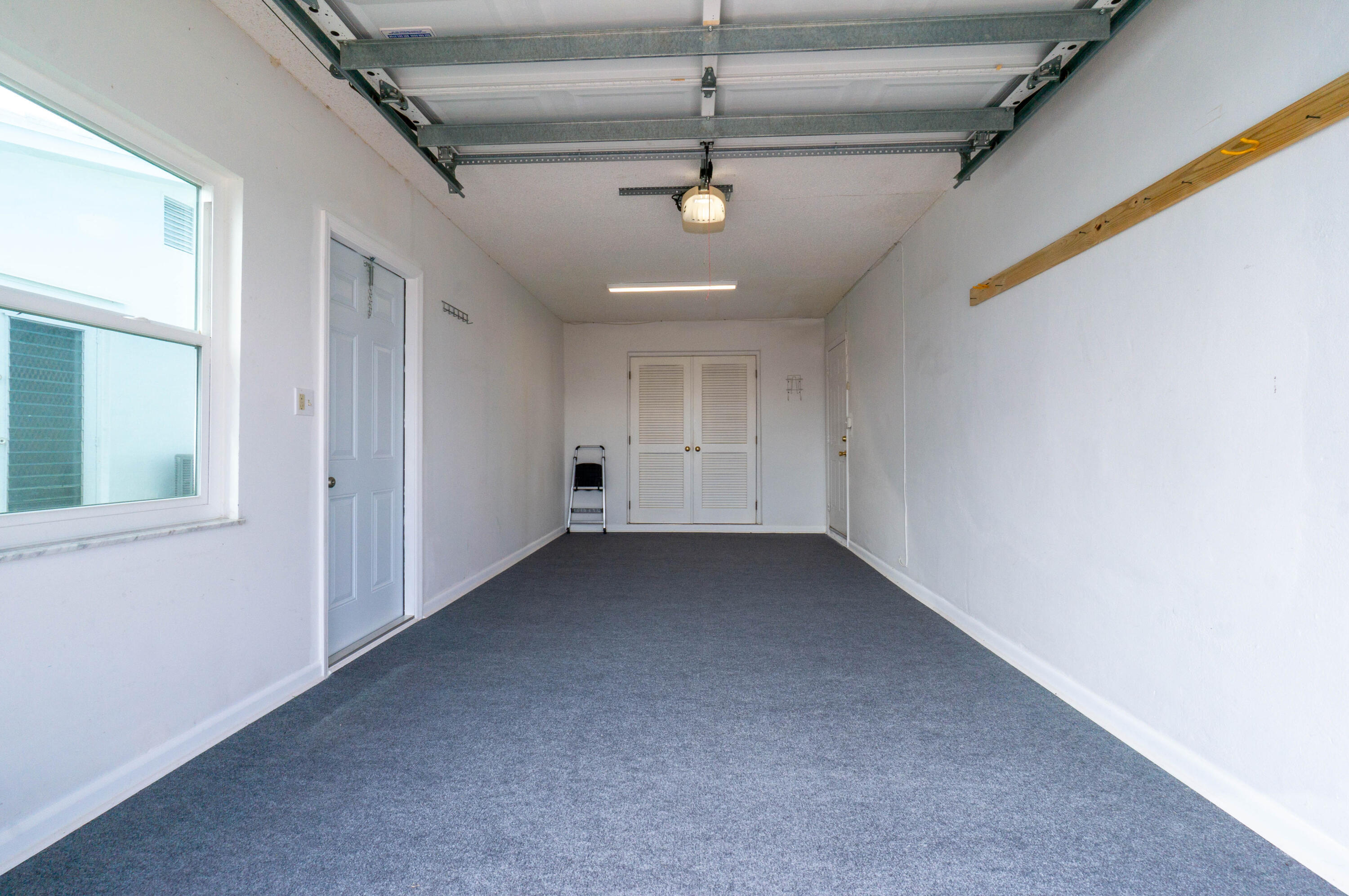 PALM BEACH LEISUREVILLE SEC 7 - Residential