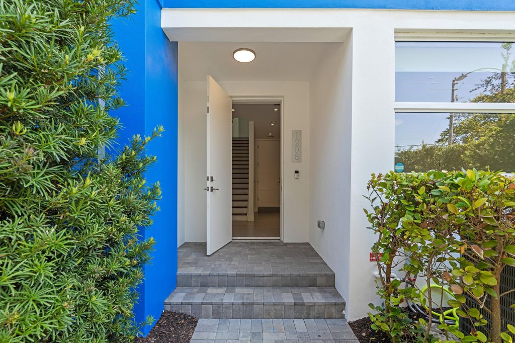 Photo of 1208 Lake Avenue, West Palm Beach, FL 33401 (MLS # R11137175)