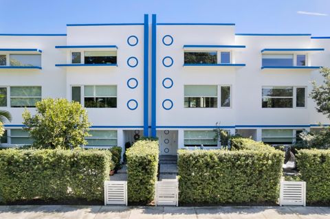 1208 Lake Avenue West Palm Beach FL 33401