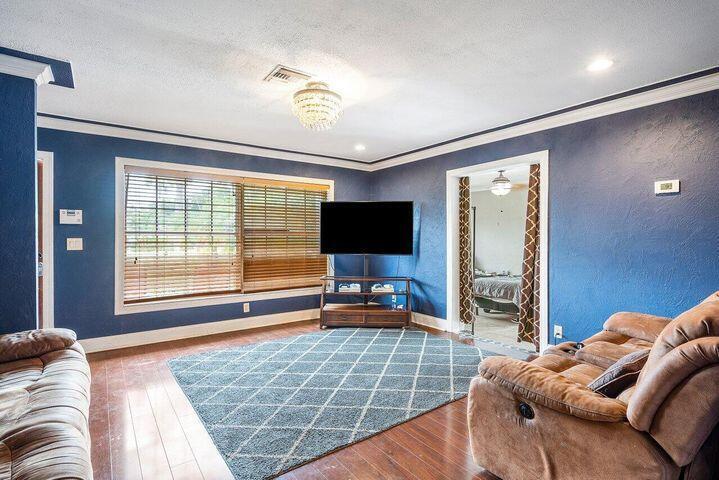 Tropic Palms - Residential