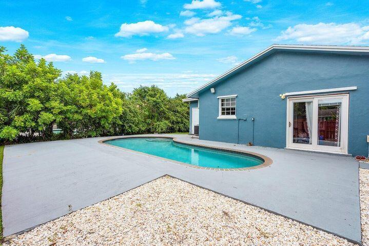 803 Mallard Drive