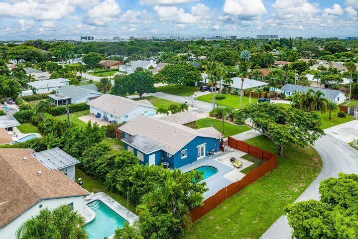 Tropic Palms - Residential