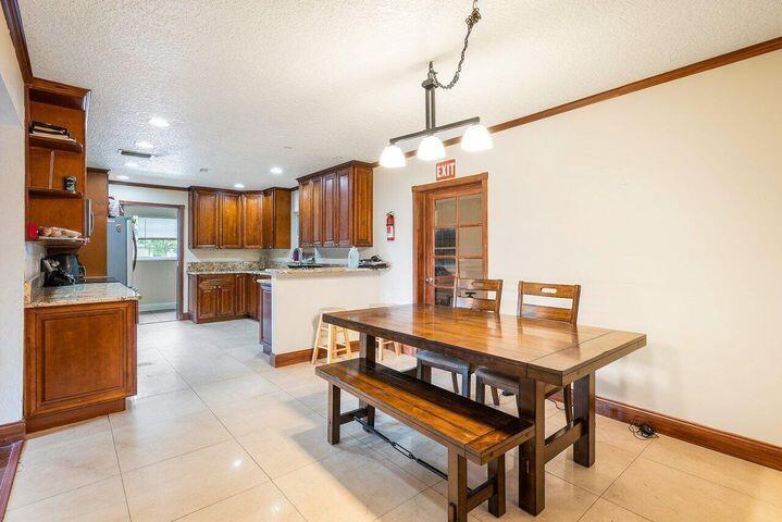 Tropic Palms - Residential