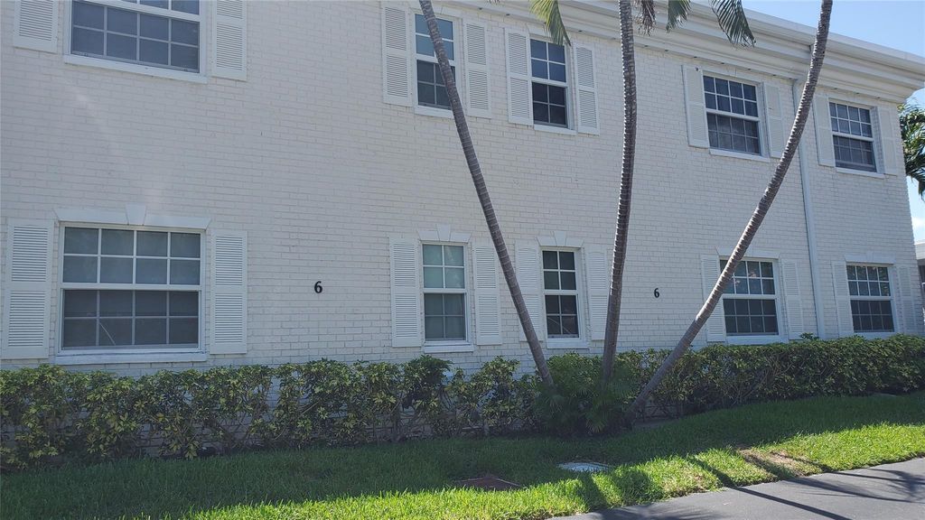 Photo of 6293 Bay Club Drive #2, Fort Lauderdale, FL 33308 (MLS # F10509165)