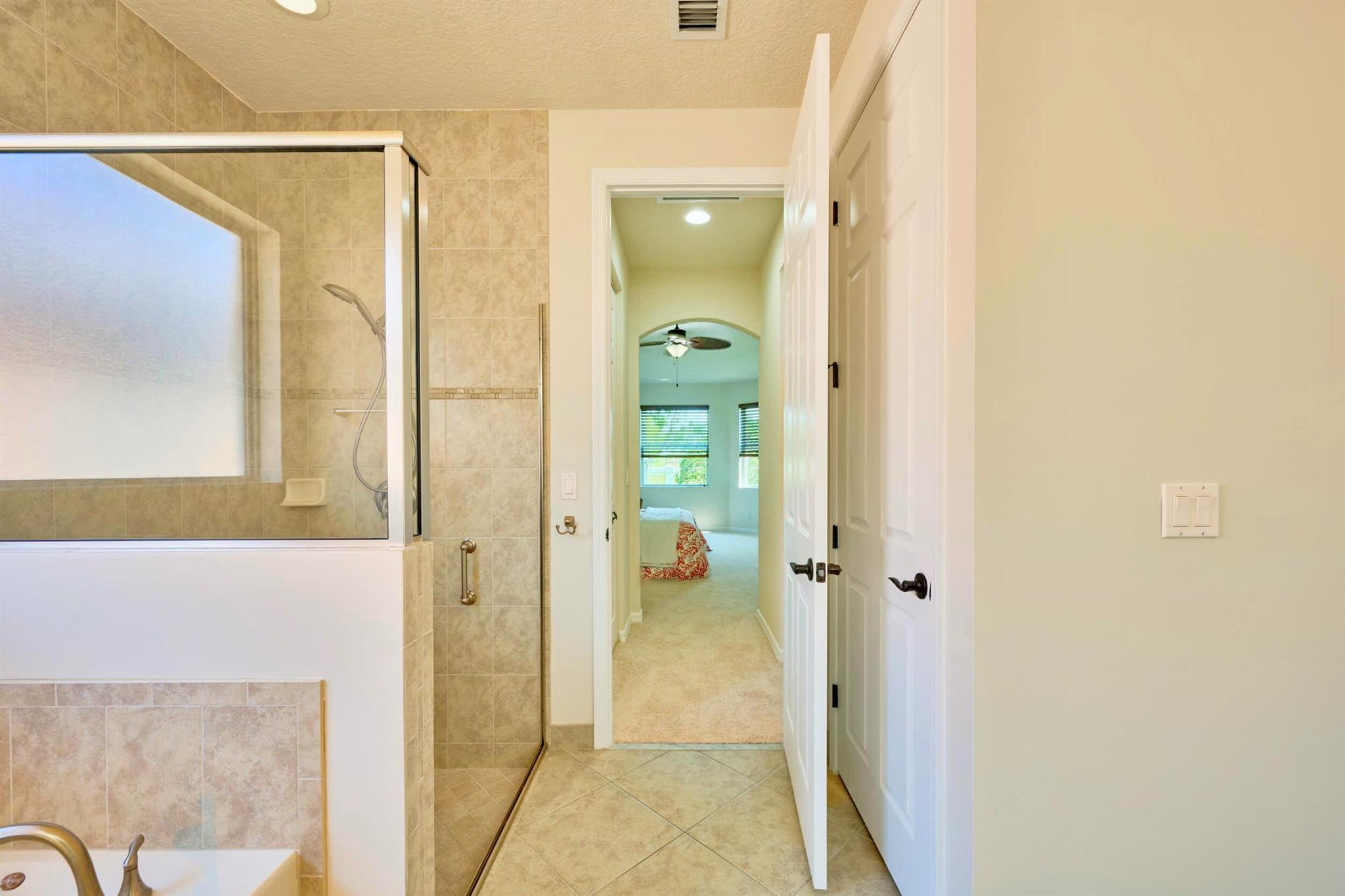WOODFIELD - Residential
