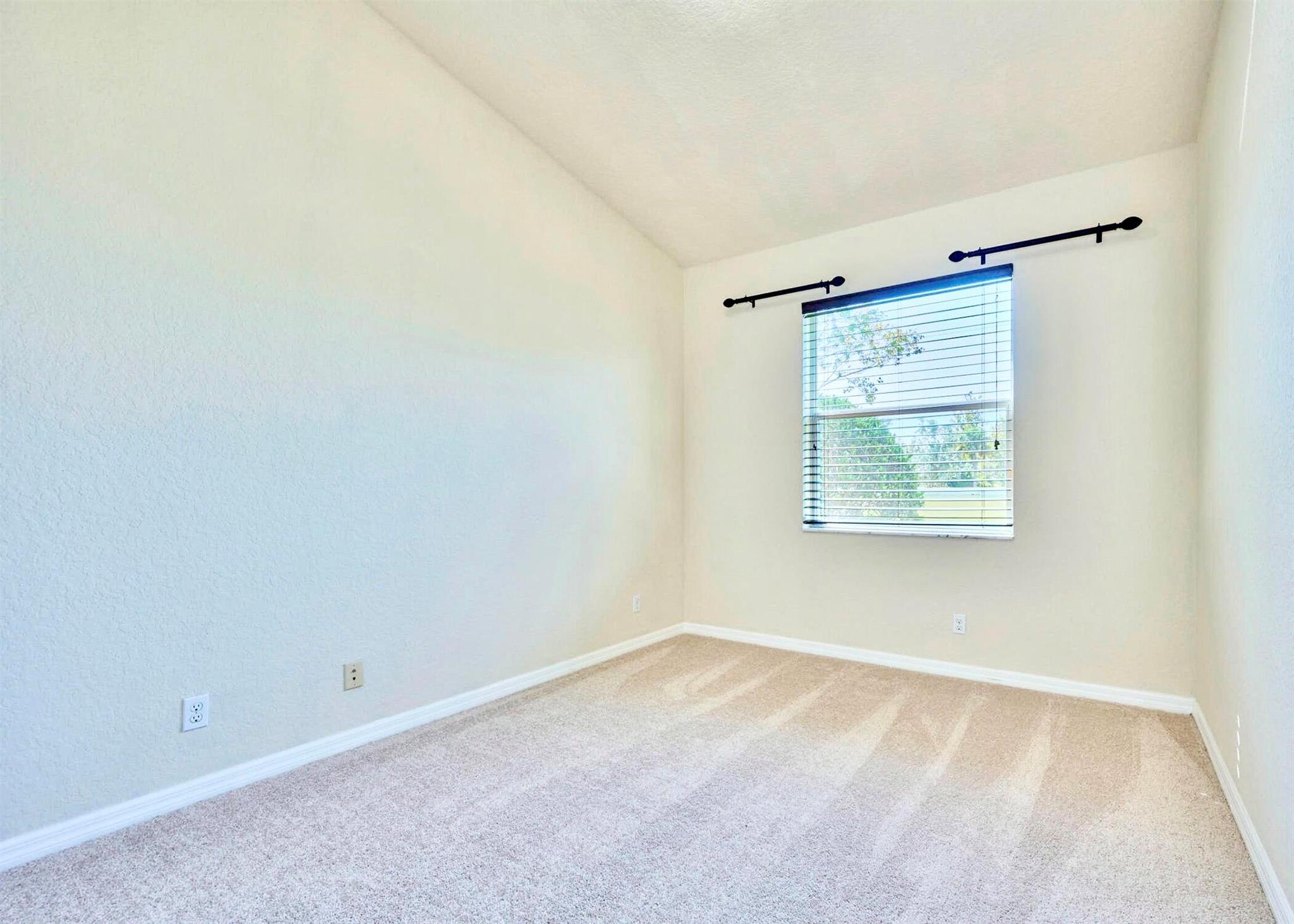 WOODFIELD - Residential