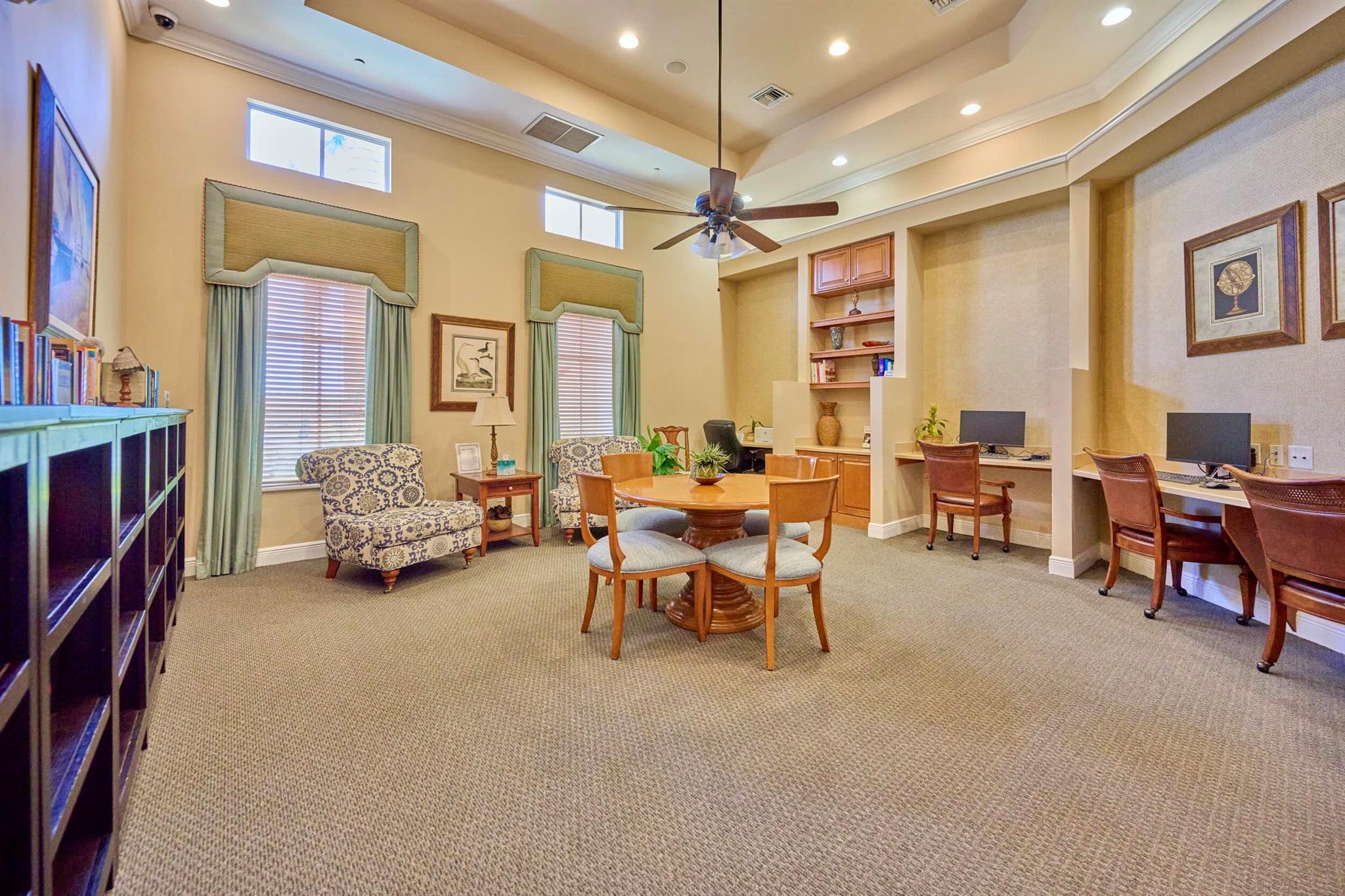 WOODFIELD - Residential