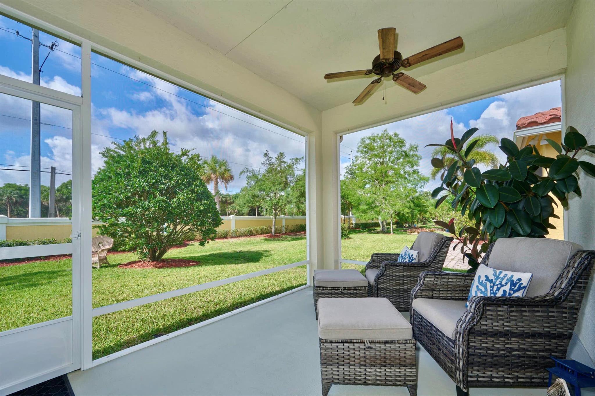 WOODFIELD - Residential