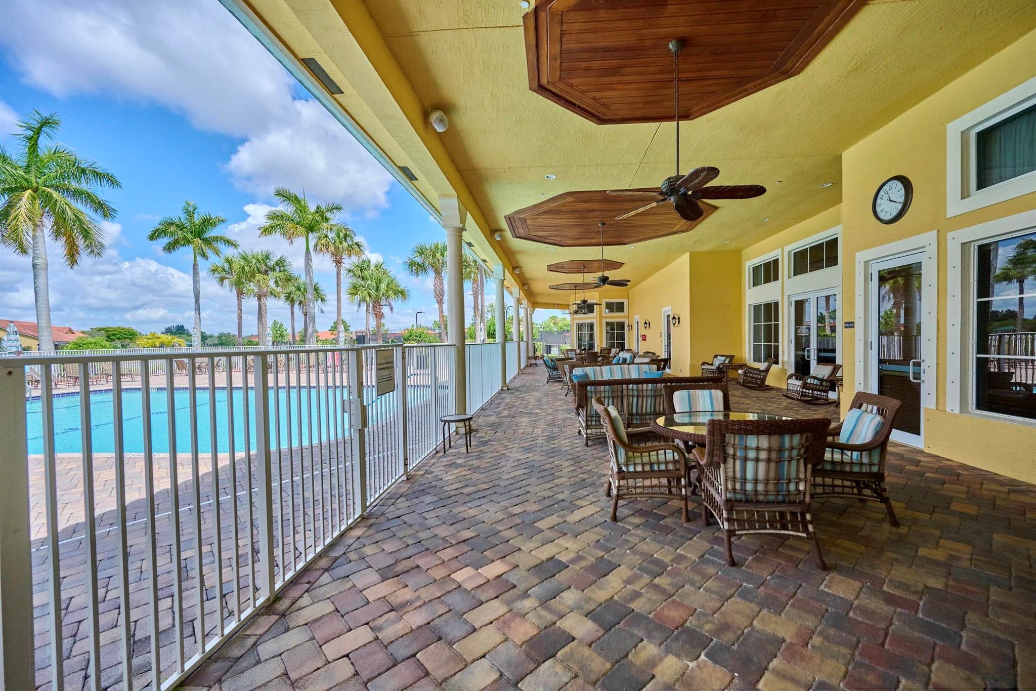 WOODFIELD - Residential