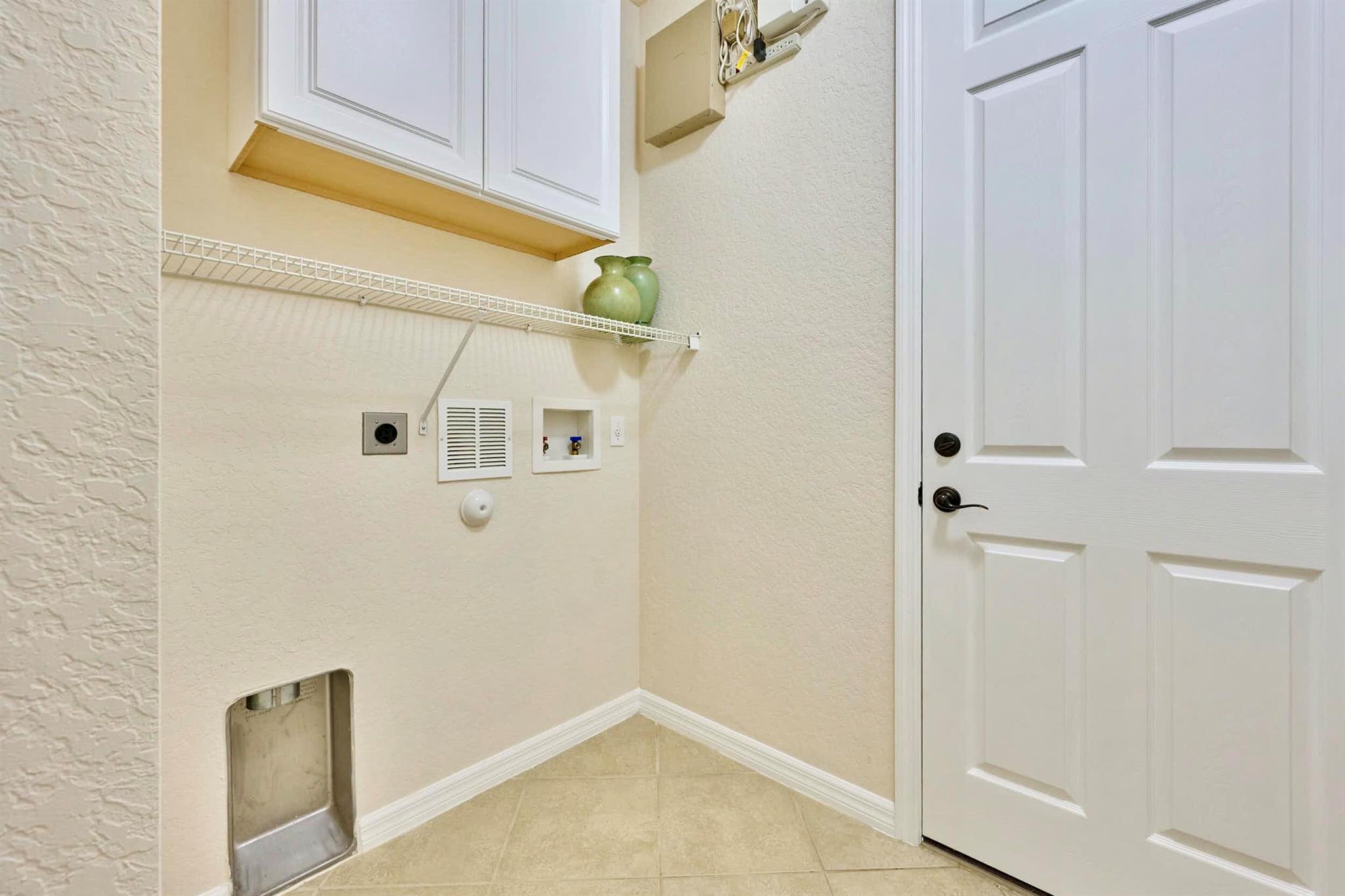 WOODFIELD - Residential