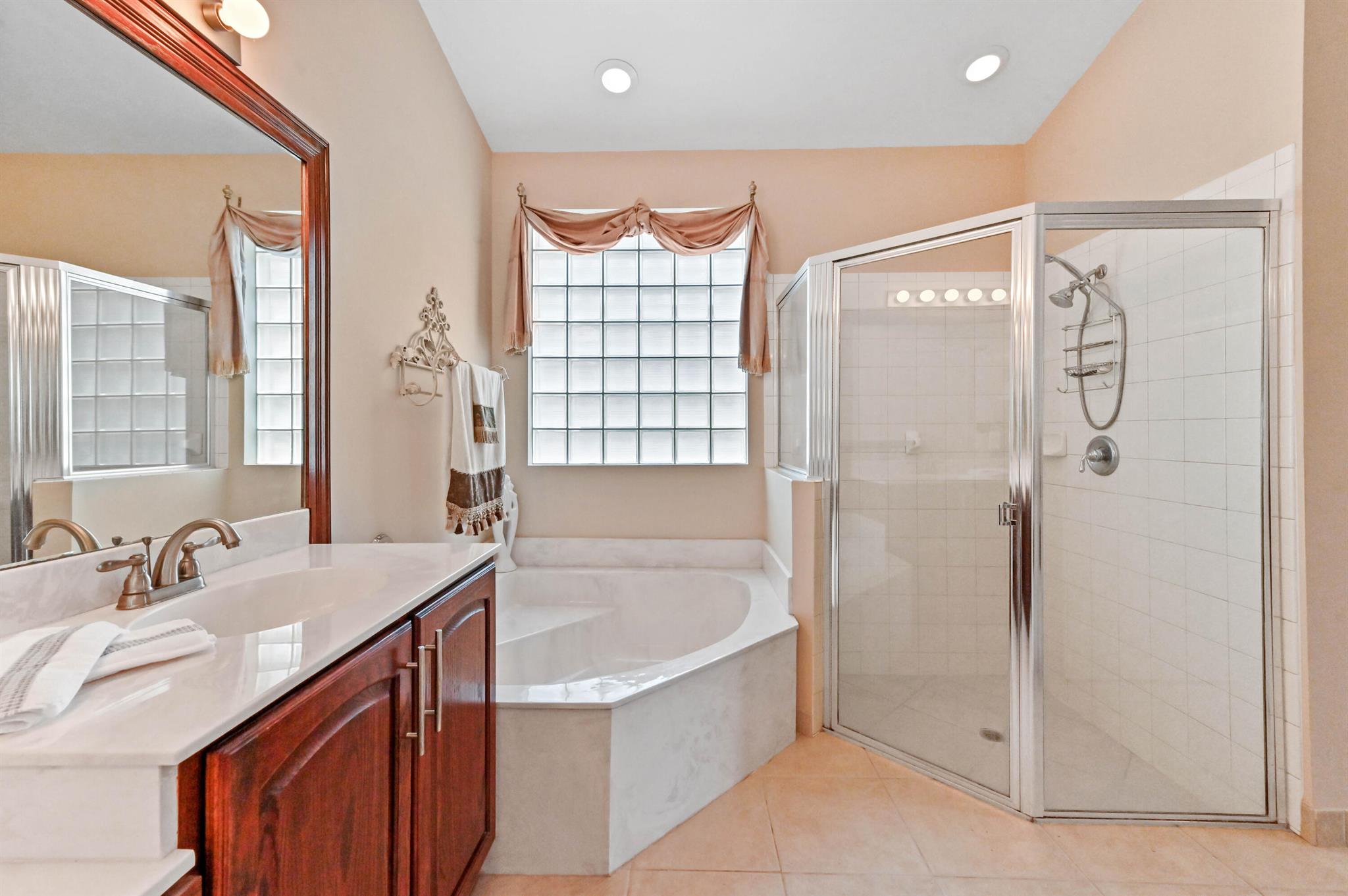 Melrose Verona Lakes - Residential