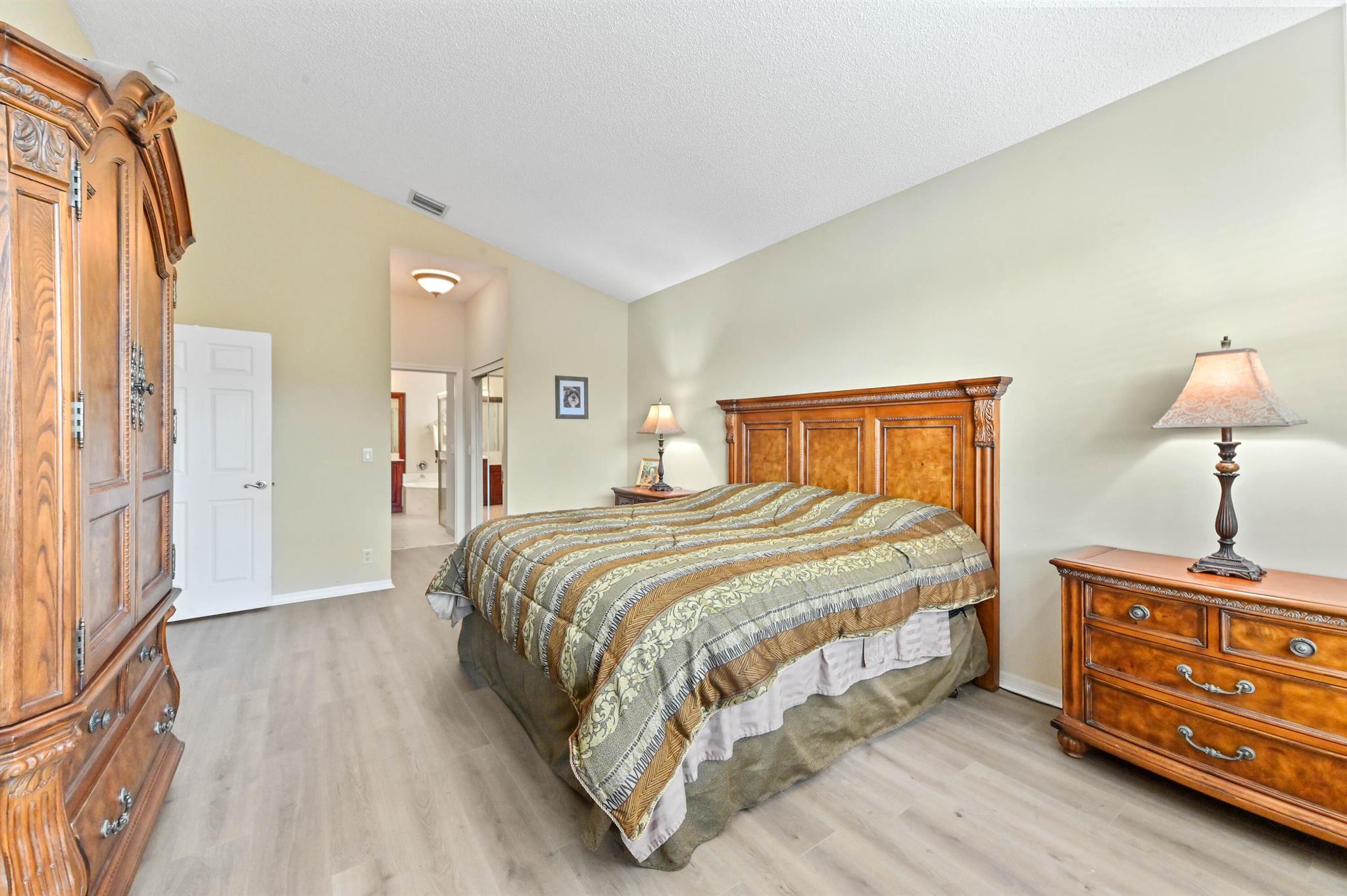 Melrose Verona Lakes - Residential