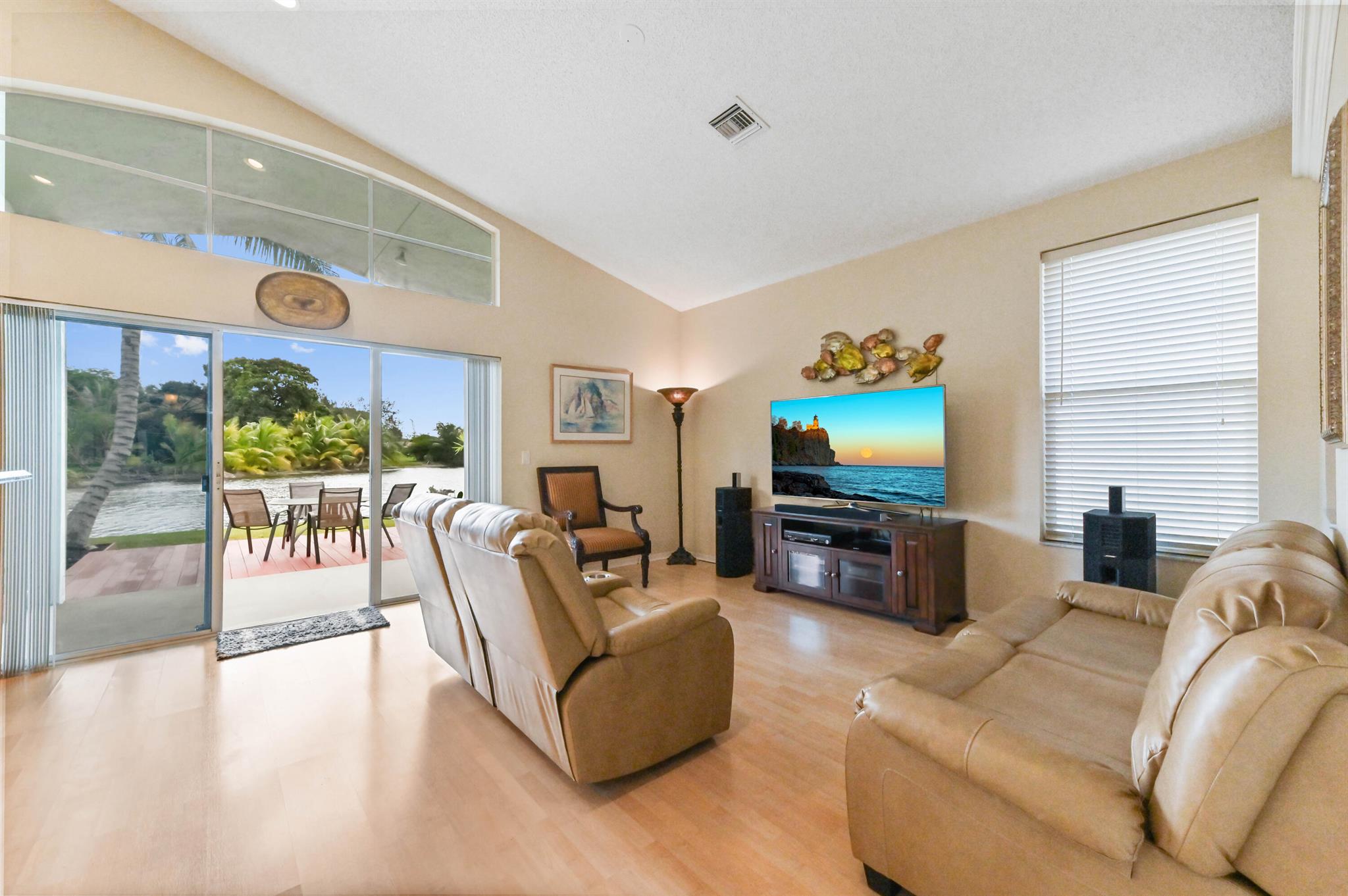 Melrose Verona Lakes - Residential