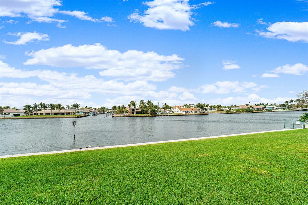 PORT DE MER CONDO - Residential