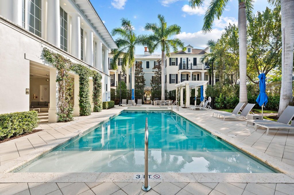 Photo of 135 N Cannery Row Circle, Delray Beach, FL 33444 (MLS # R11163595)