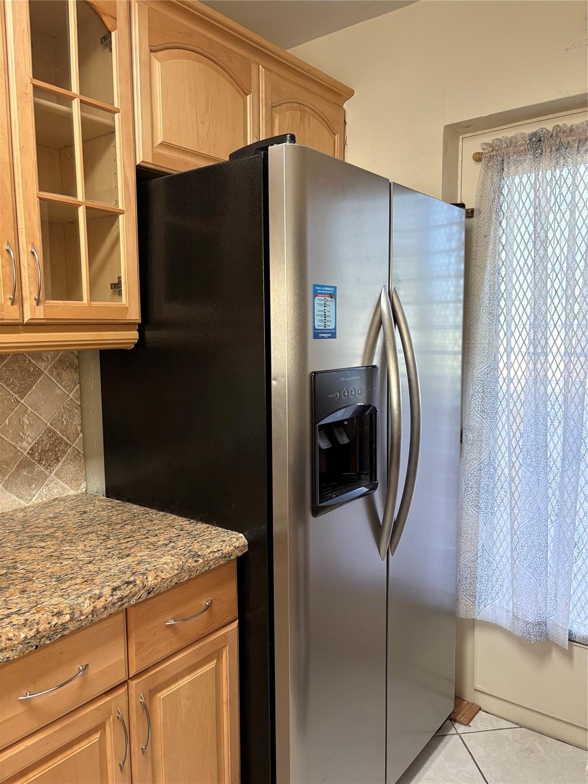 Lighthouse Point Plaza Co - Residential Lease