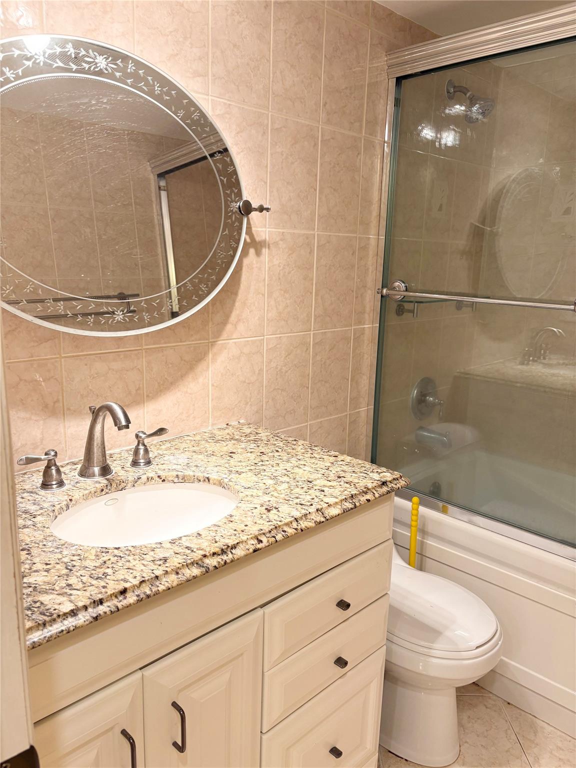 Lighthouse Point Plaza Co - Residential Lease