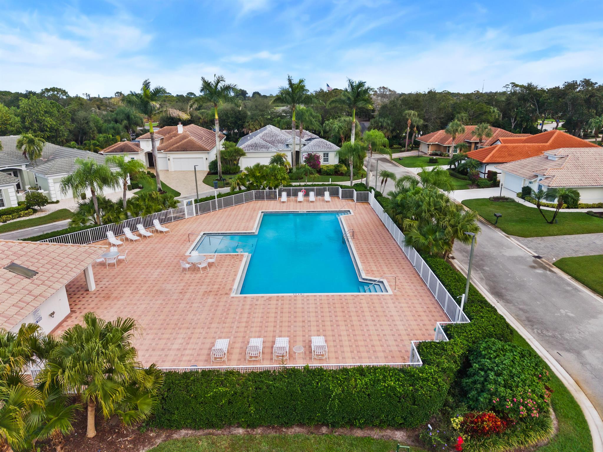 HOBE SOUND GOLF CLUB - Residential