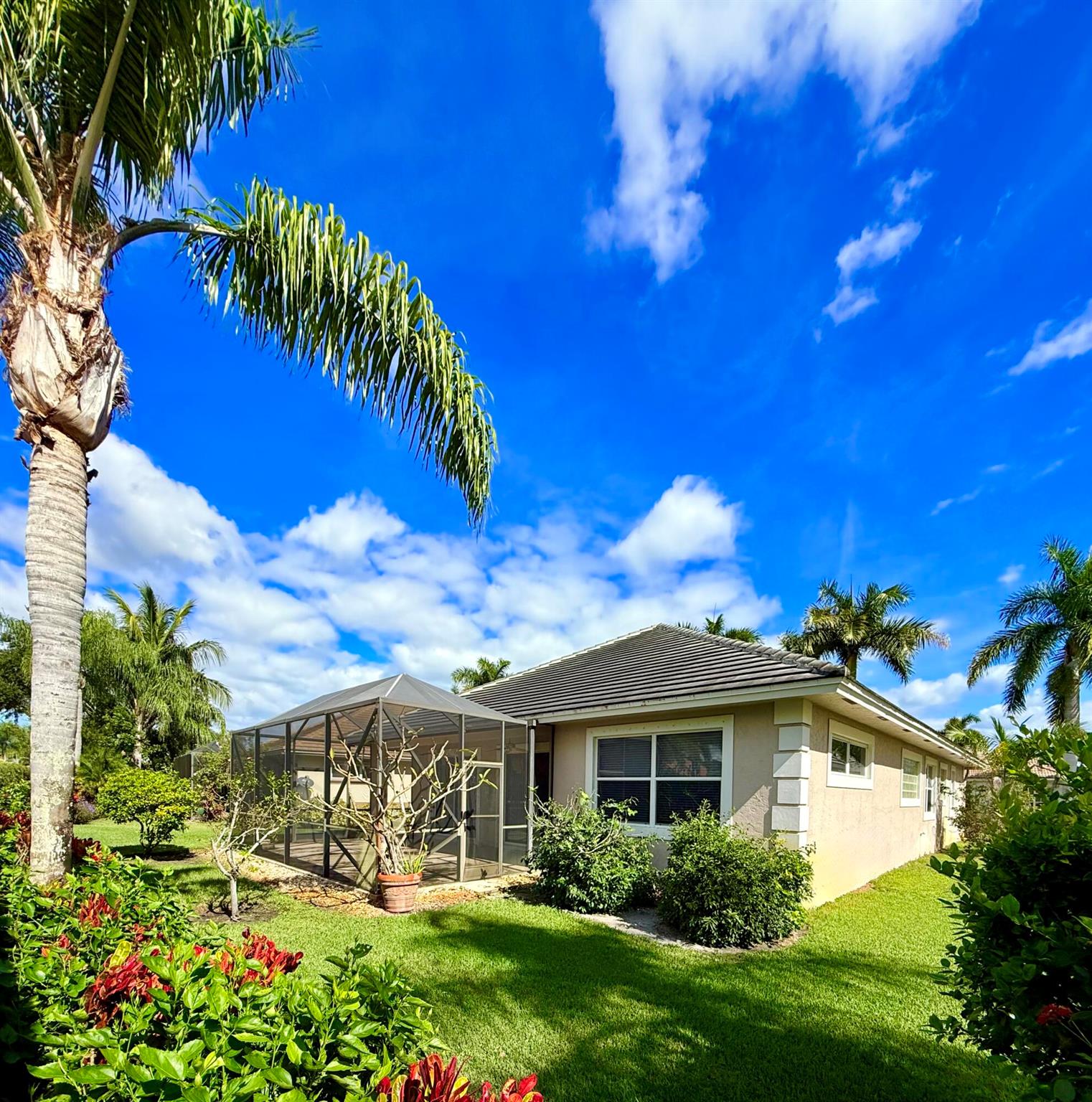 HOBE SOUND GOLF CLUB - Residential
