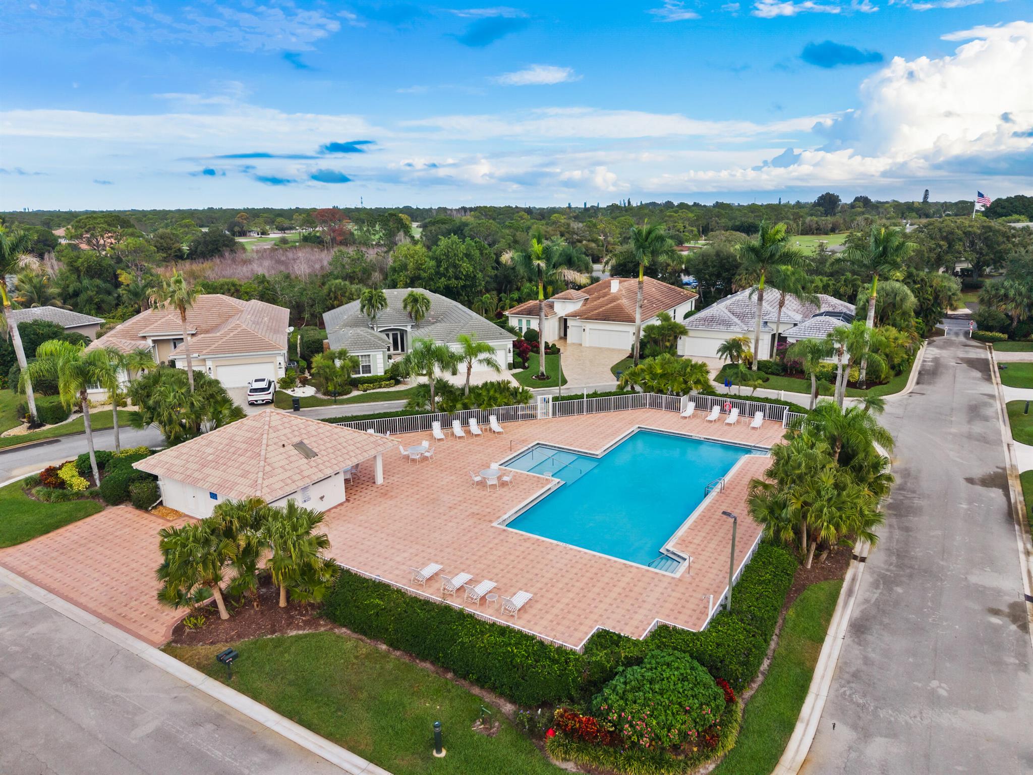 HOBE SOUND GOLF CLUB - Residential