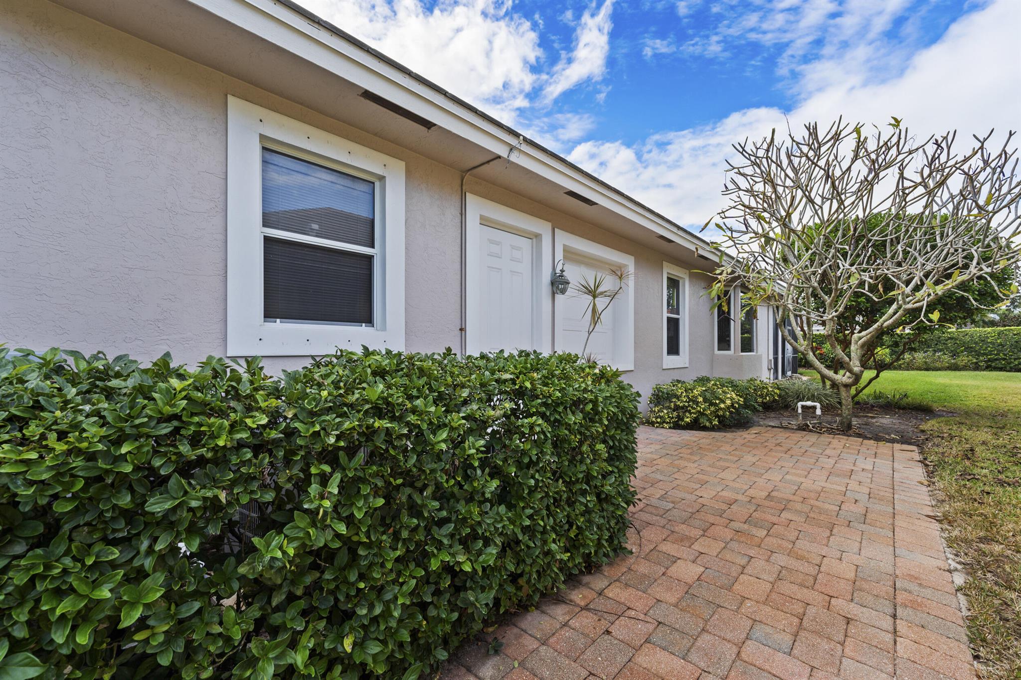 HOBE SOUND GOLF CLUB - Residential