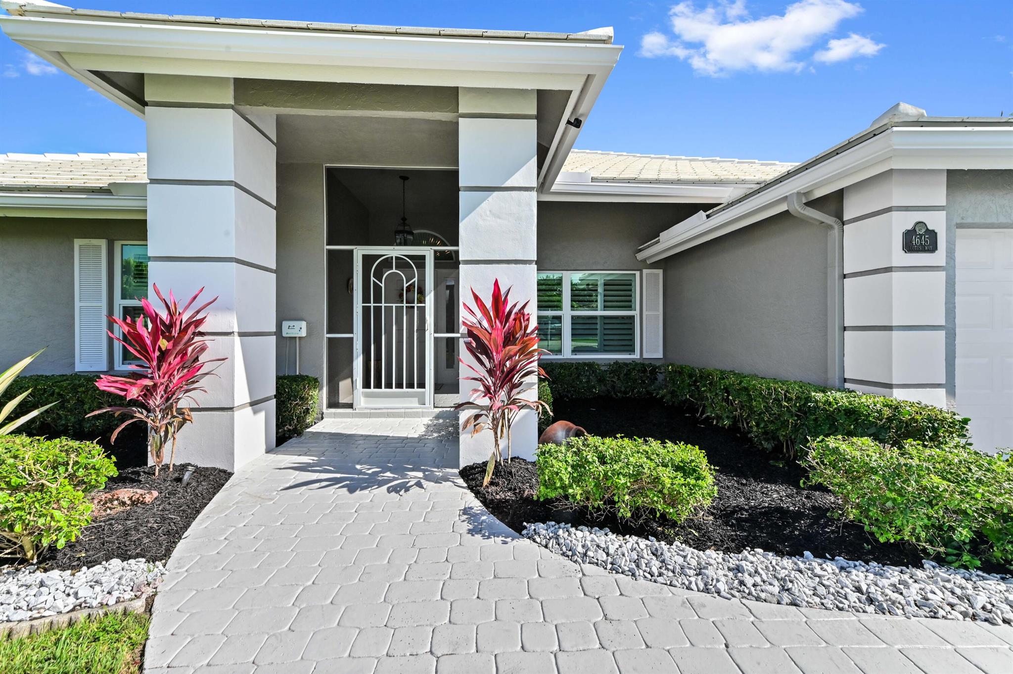 4645 Lotus Way, Boynton Beach, FL, 33436/$849,900 4 4645 Lotus Way