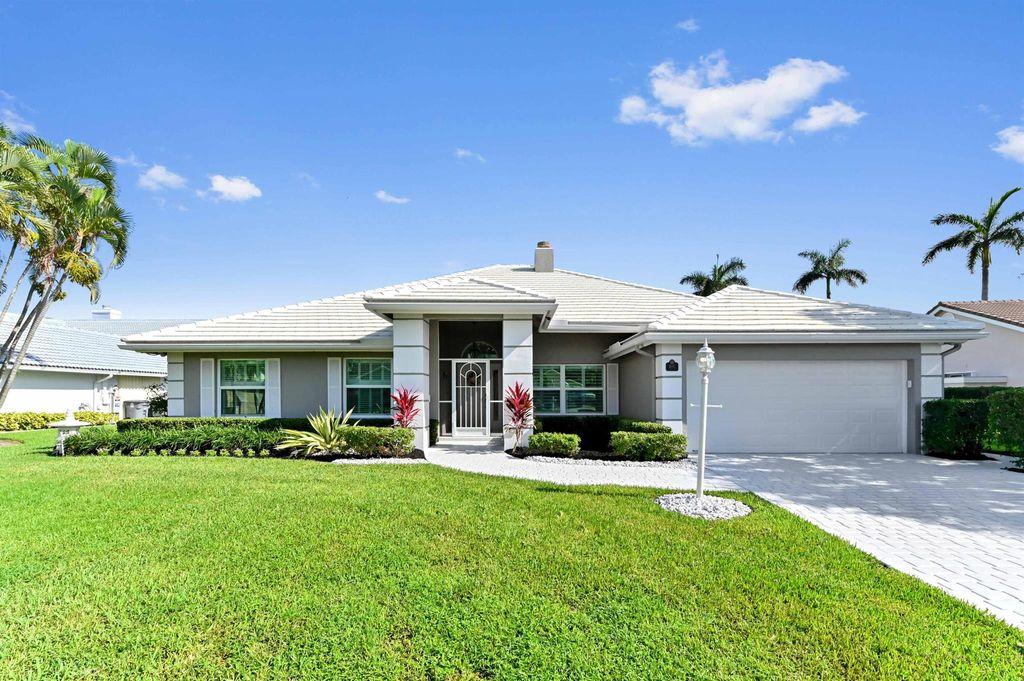 Photo of 4645 Lotus Way, Boynton Beach, FL 33436 (MLS # R11106427)