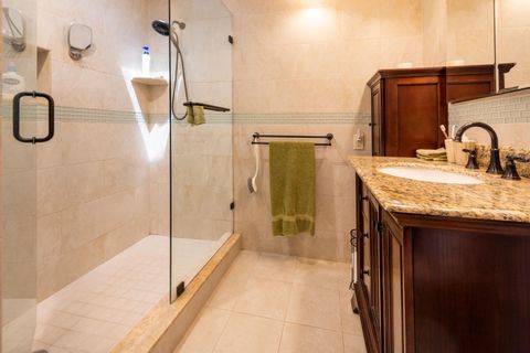 Tiny photo for 510 S 58th Court, Hollywood, FL 33023 (MLS # B26011885)