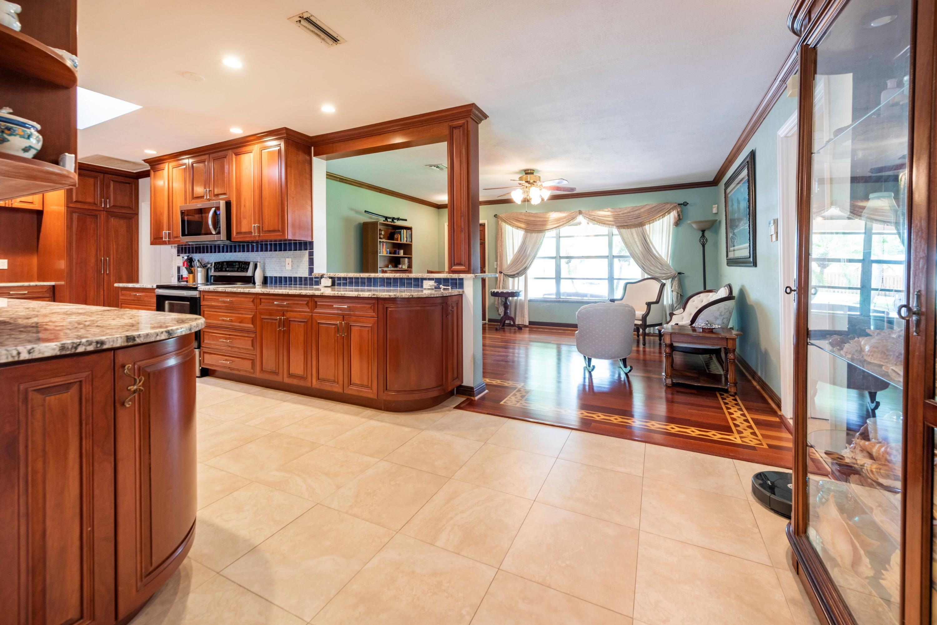 HILLSIDE PARK - Residential