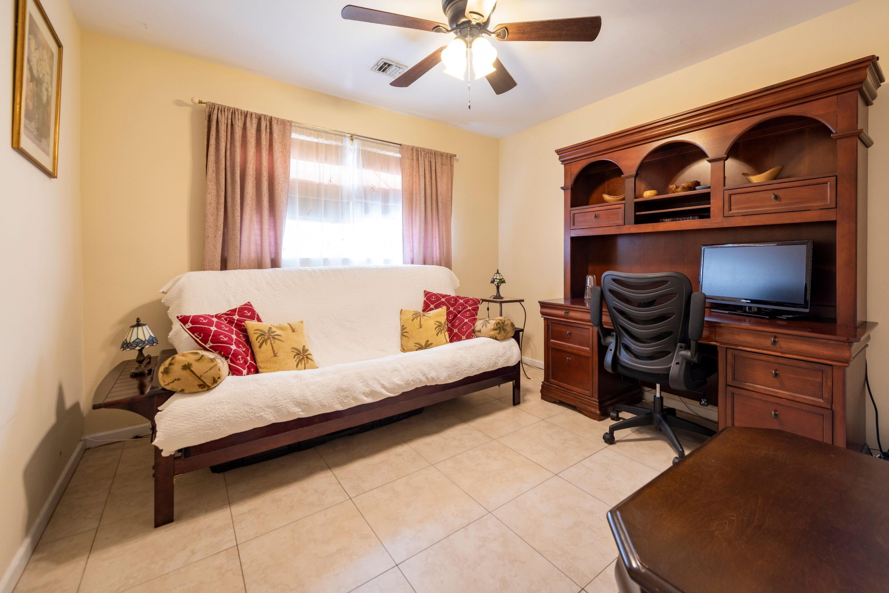 HILLSIDE PARK - Residential