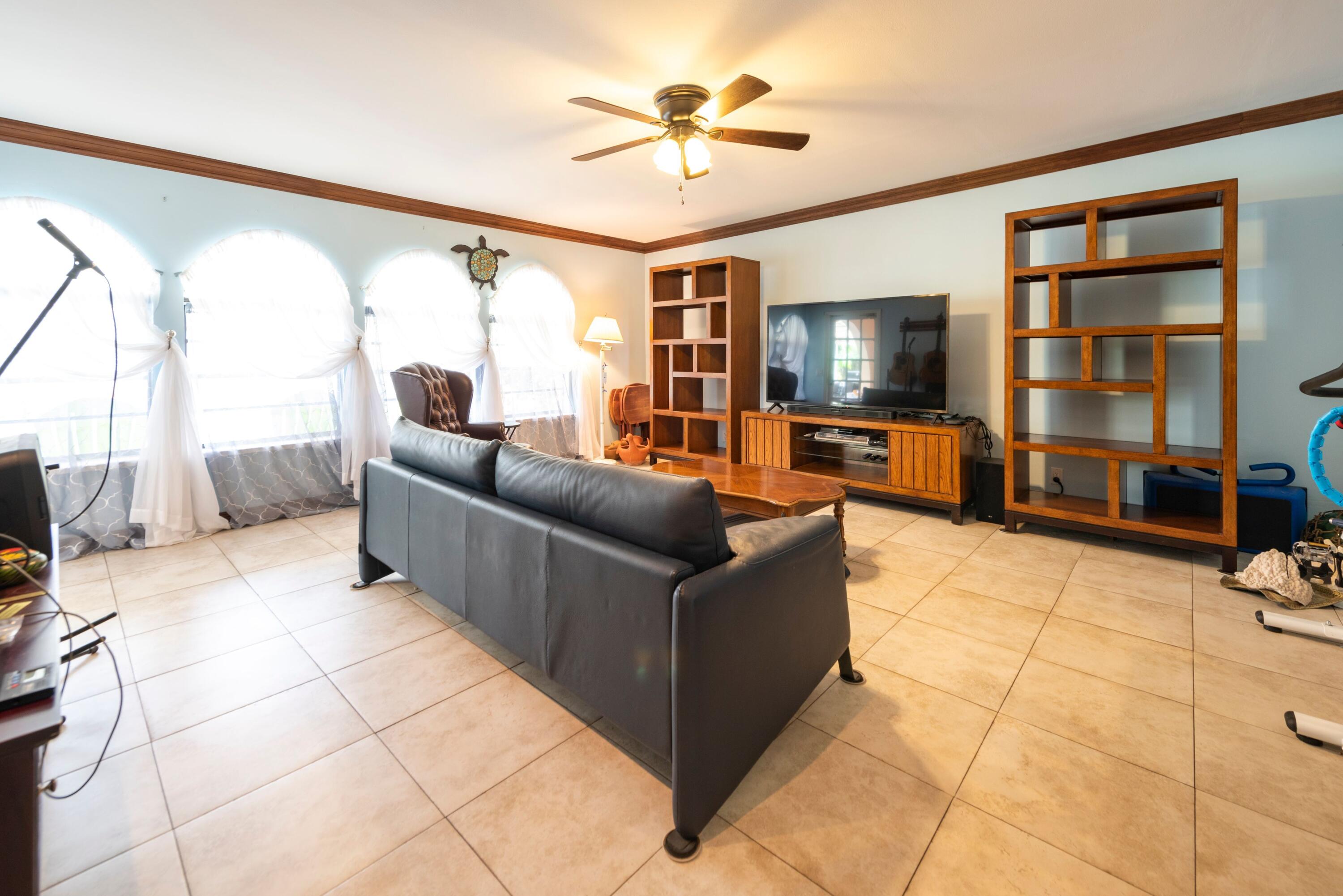 HILLSIDE PARK - Residential