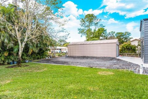 A home in Loxahatchee