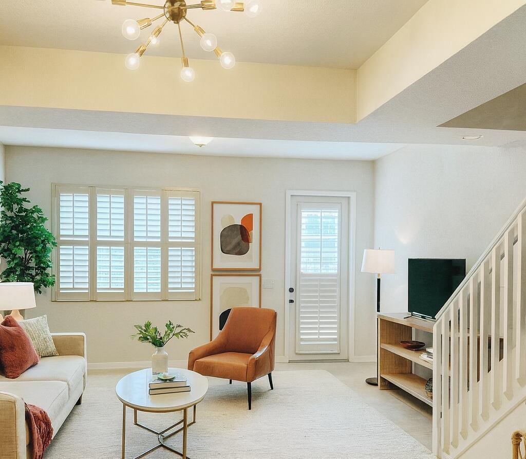 PINEAPPLE VILLAGE SOUTH - Residential