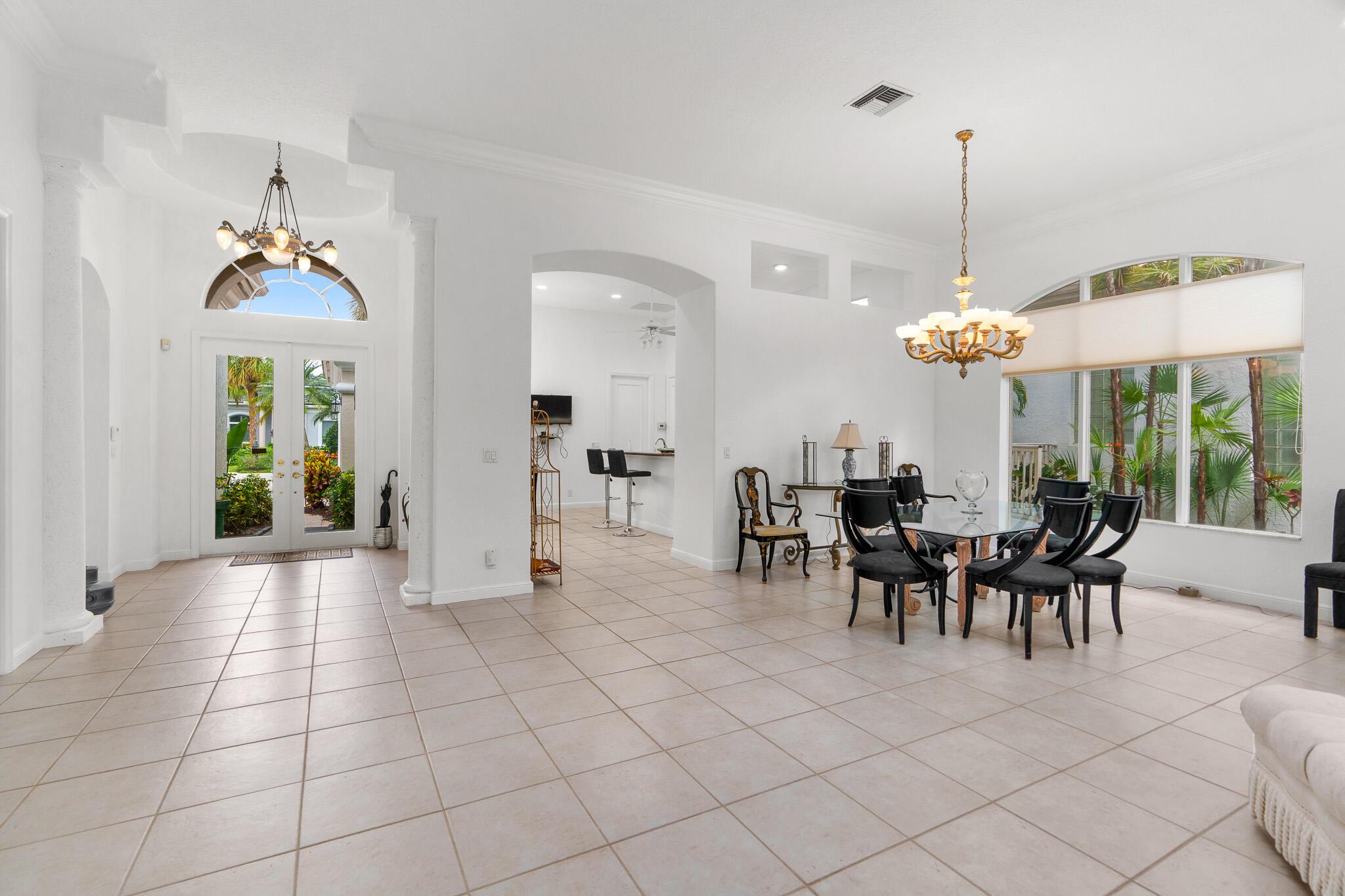 7695 Villa D Este Way