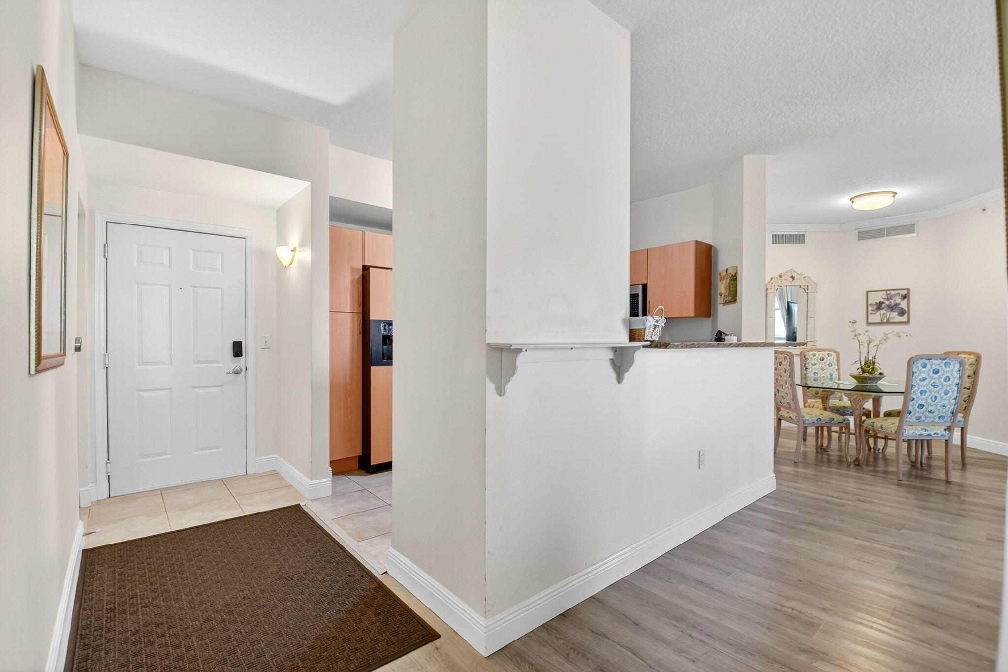 804 E Windward Way 612