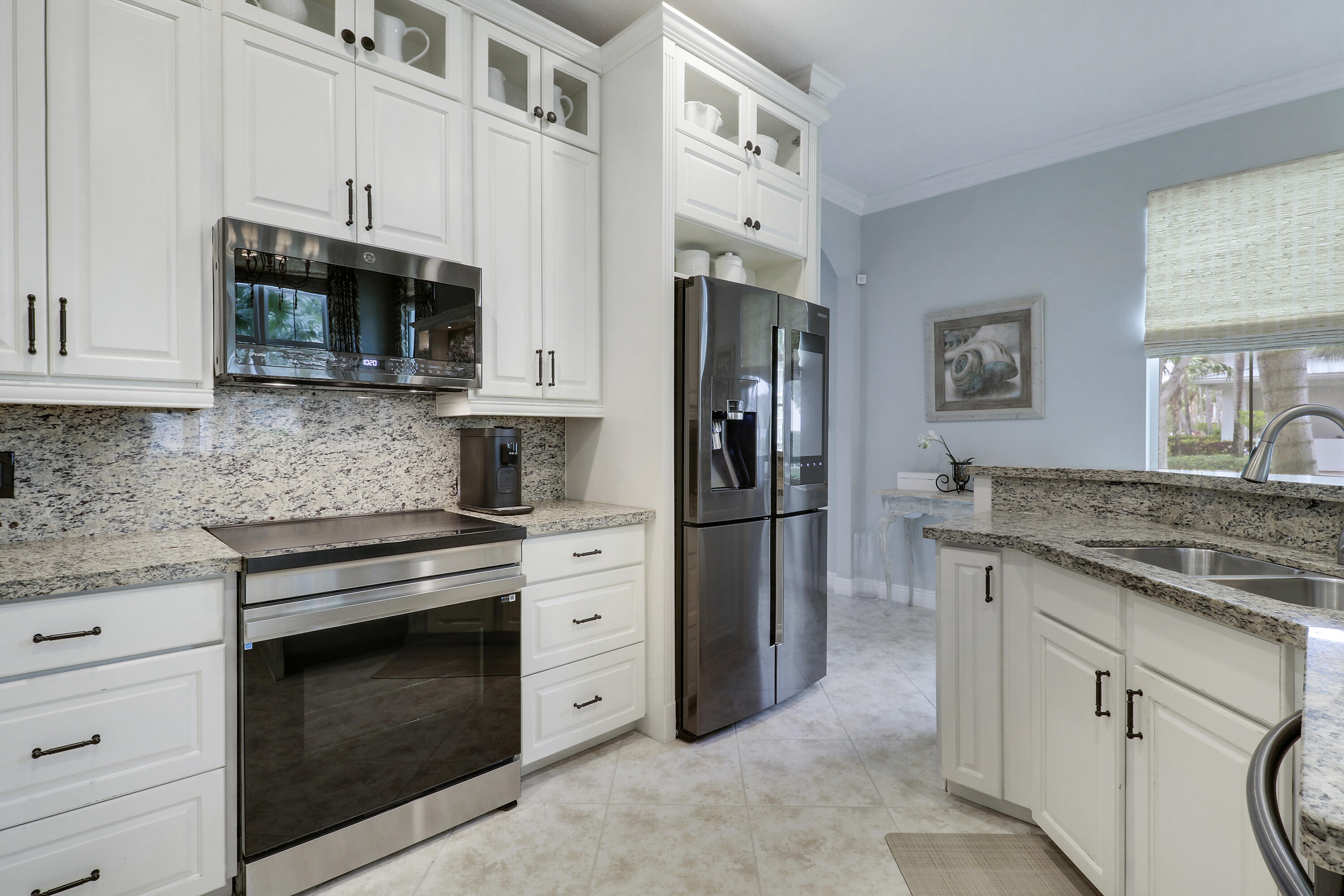 SOUTHAMPTON - Residential