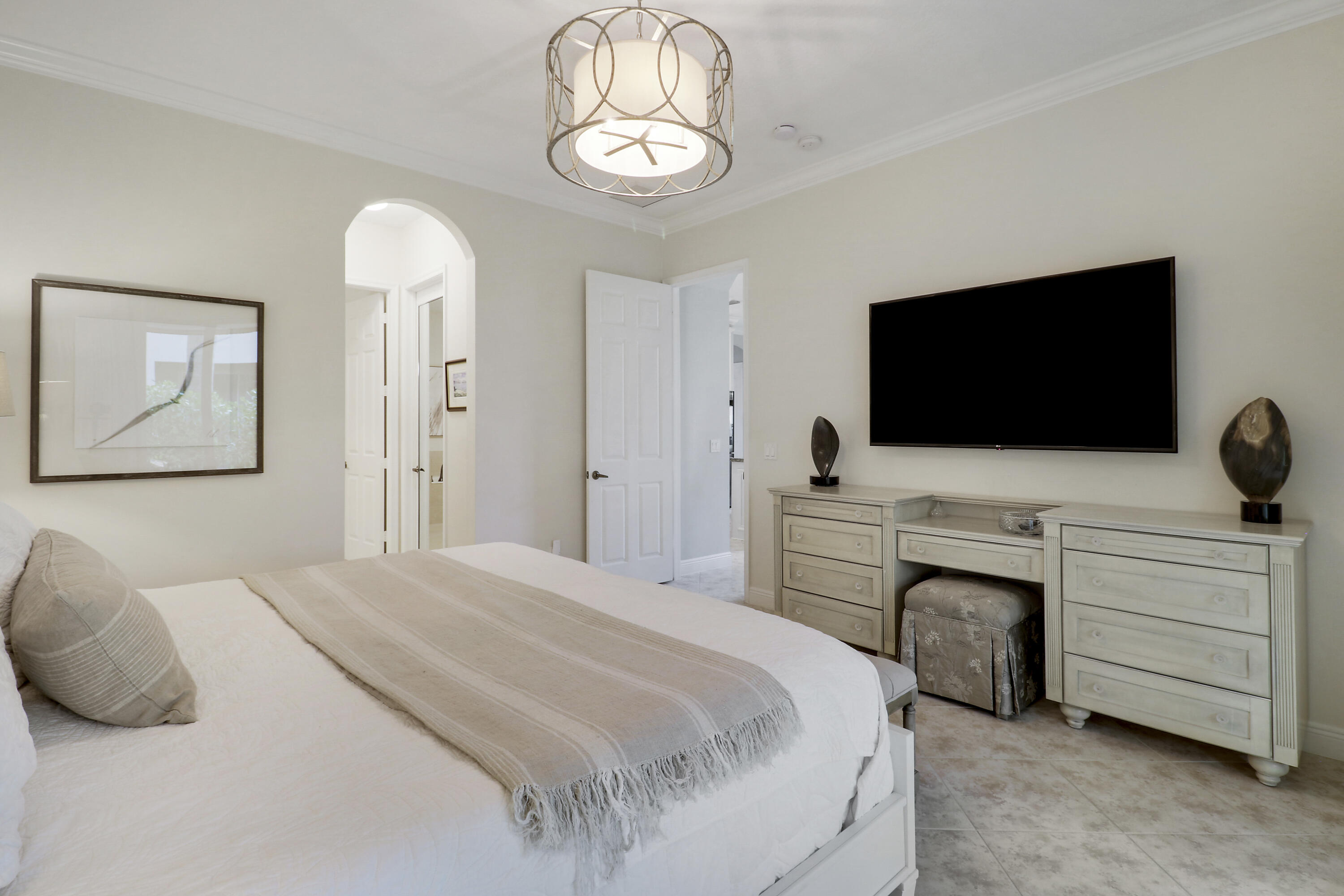 SOUTHAMPTON - Residential