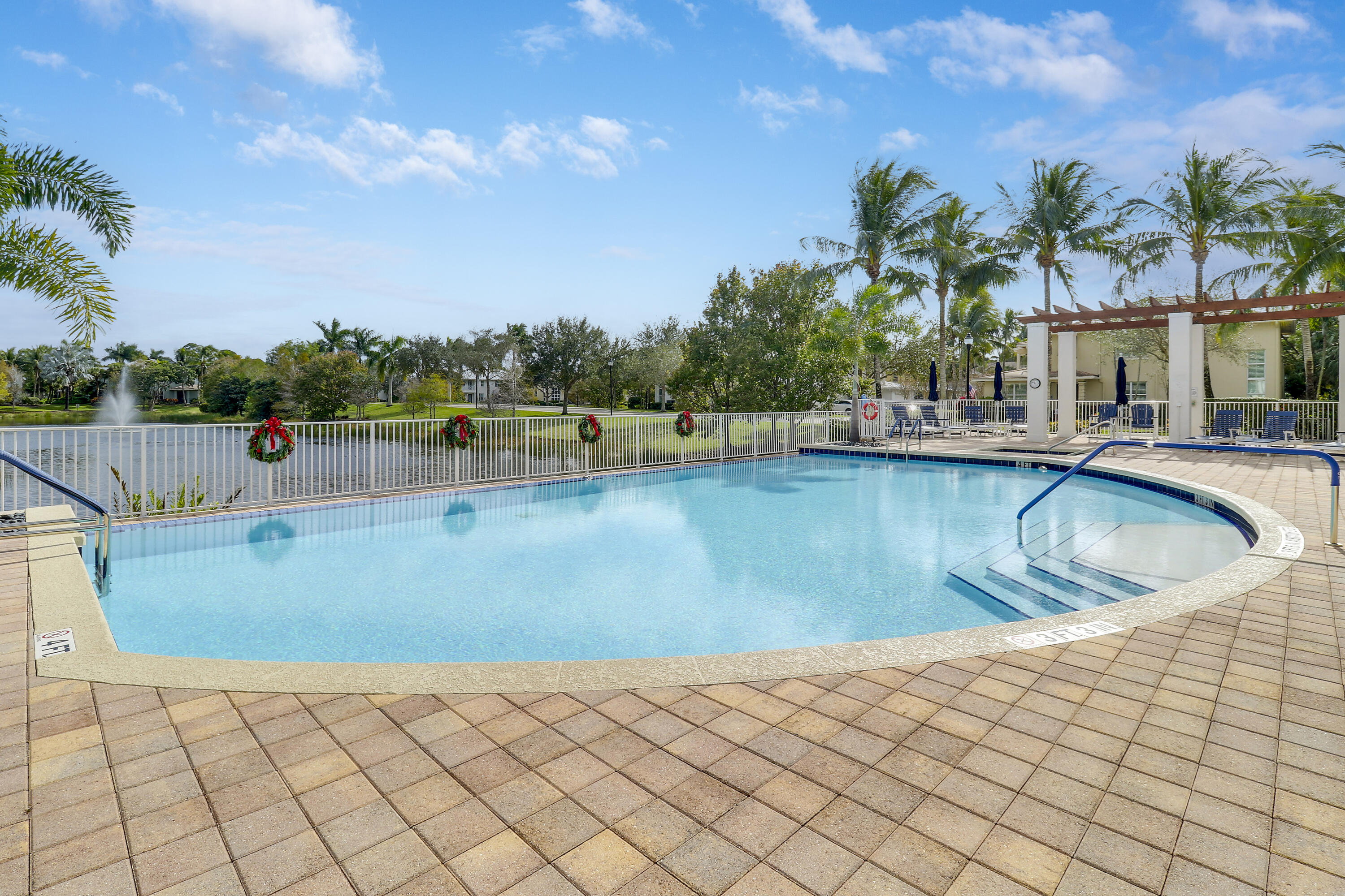 SOUTHAMPTON - Residential