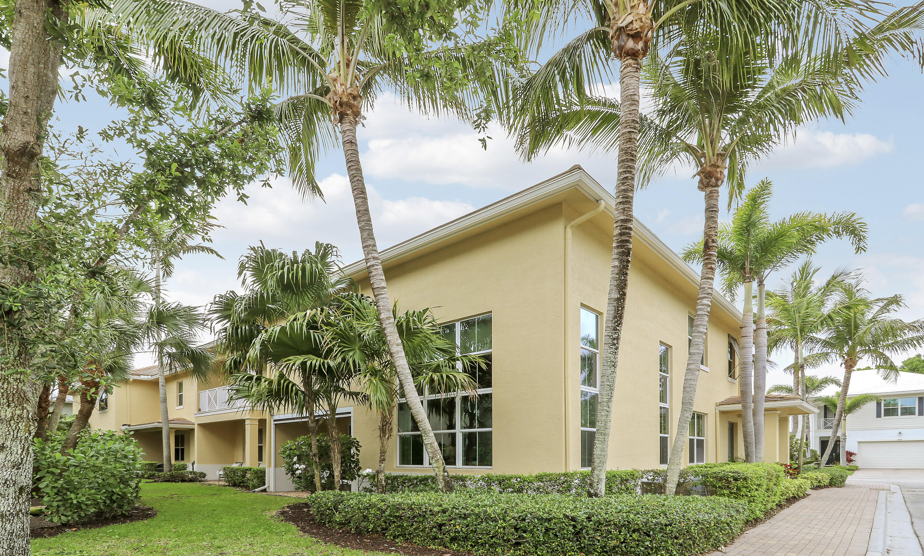 SOUTHAMPTON - Residential