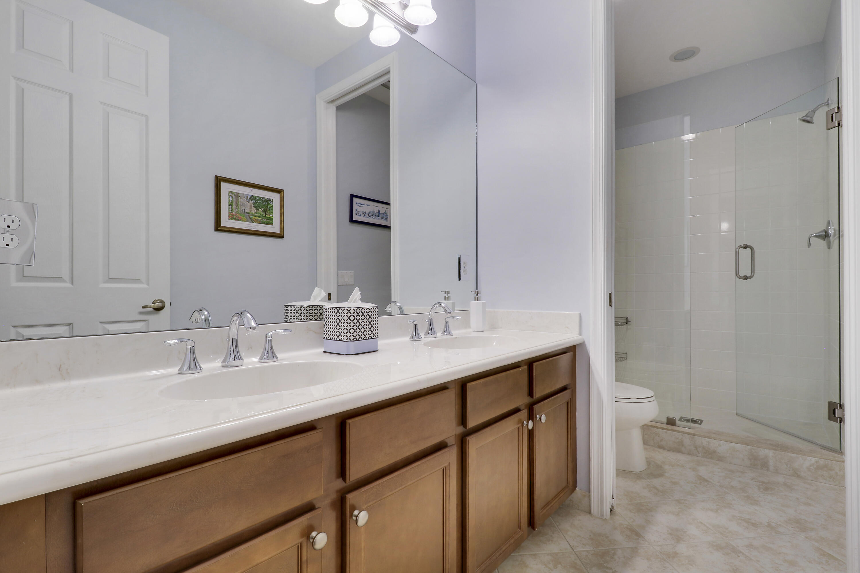 SOUTHAMPTON - Residential