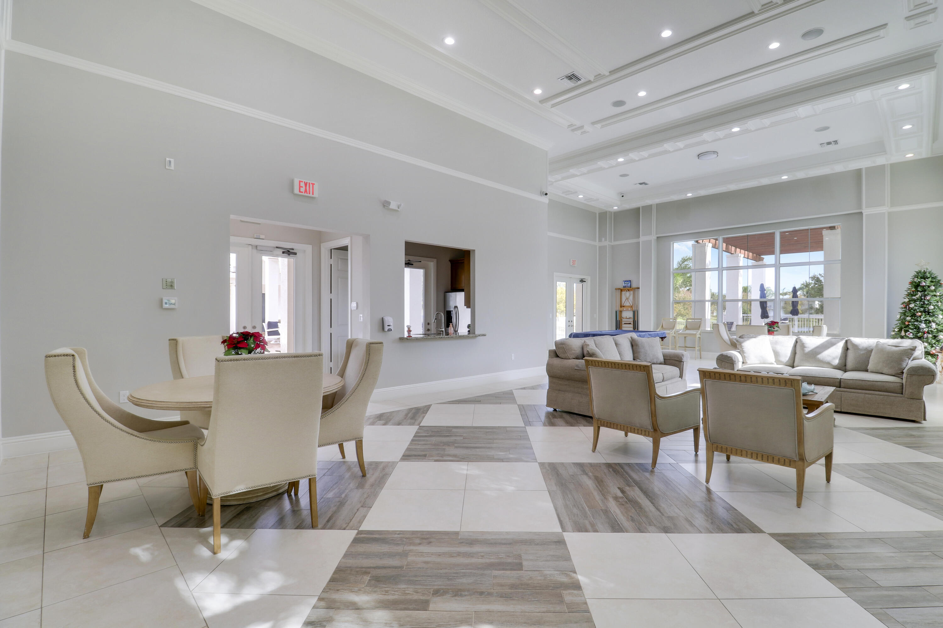 SOUTHAMPTON - Residential