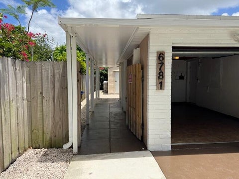 Tiny photo for 6781 Charleston Street, Hollywood, FL 33024 (MLS # B26030408)