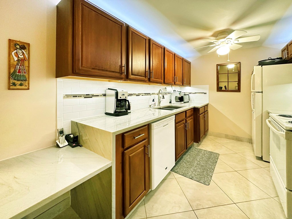 Century Village East - Residential