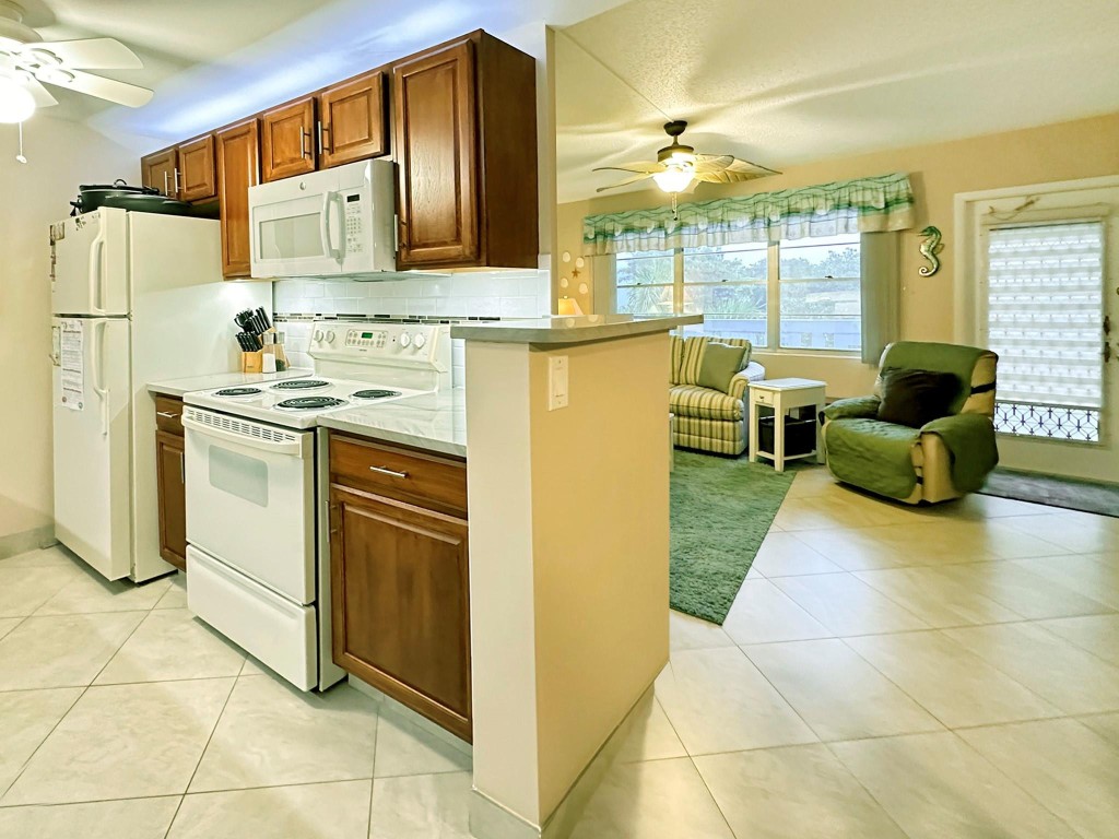 Century Village East - Residential