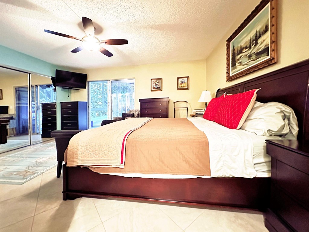 Century Village East - Residential
