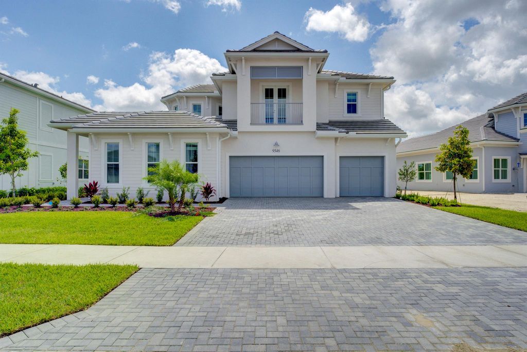 Photo of 9346 Crestview Circle, Palm Beach Gardens, FL 33412 (MLS # R11123407)