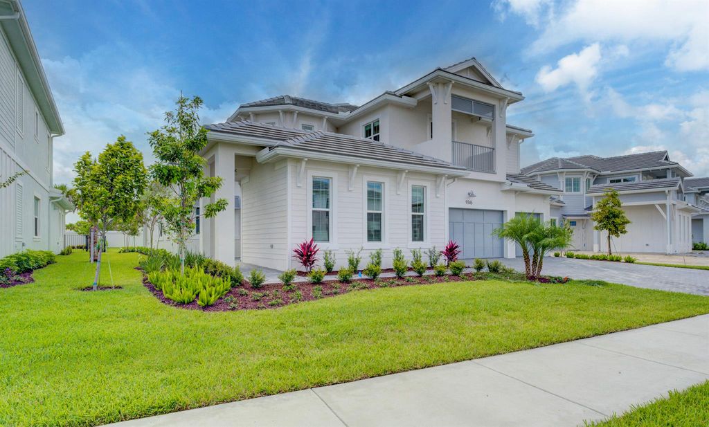 Photo of 9346 Crestview Circle, Palm Beach Gardens, FL 33412 (MLS # R11123407)