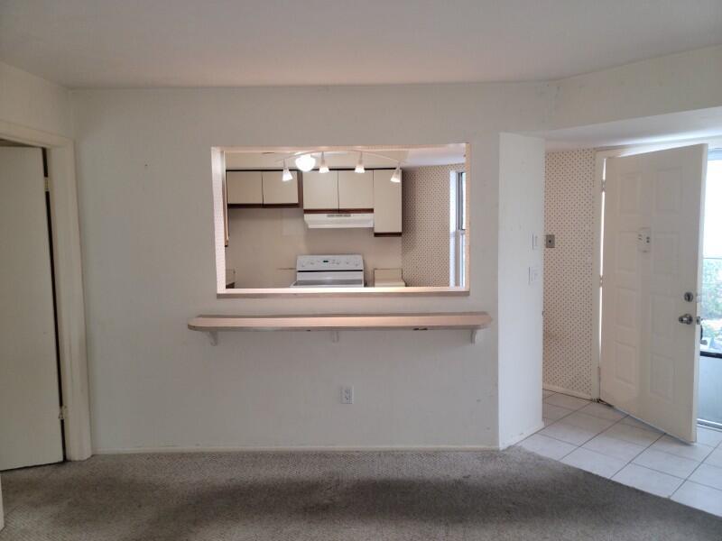 THE VILLAGE OF STUART CON - Residential